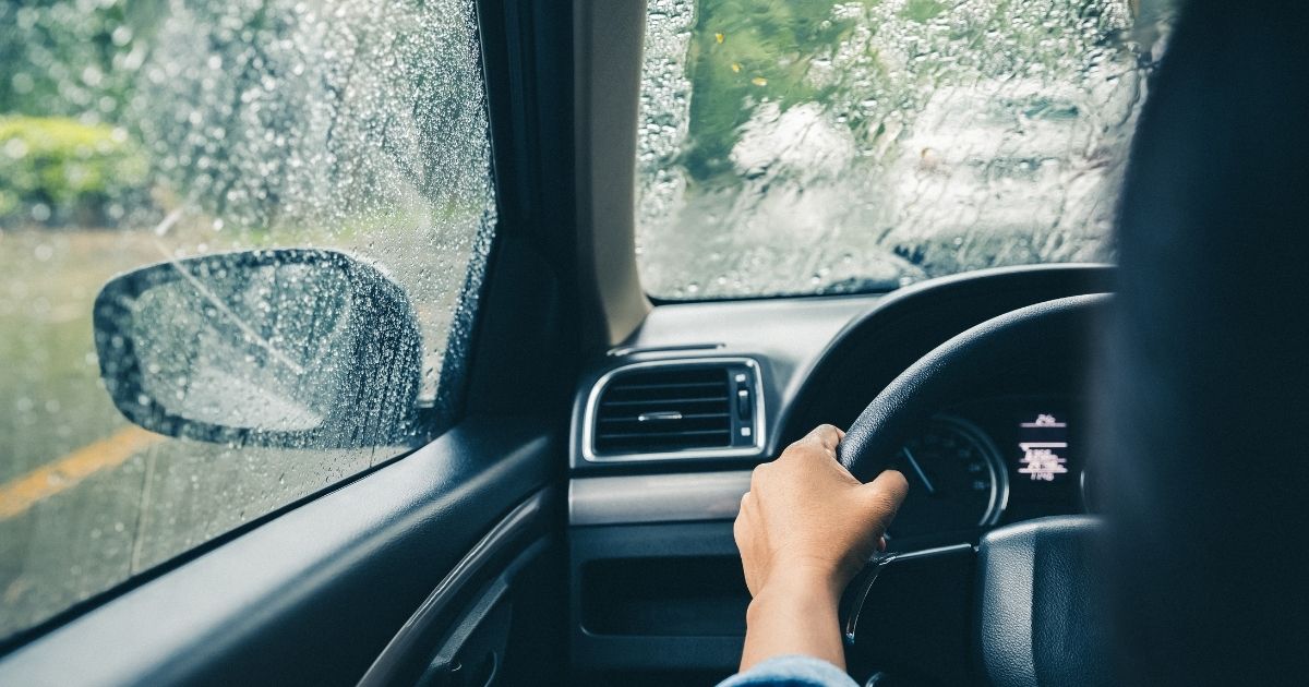 How Can You Stay Safe on the Road When it is Raining?